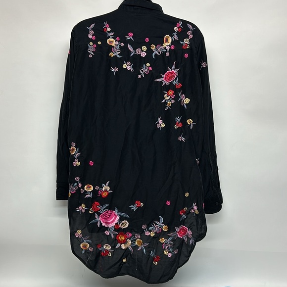 Zara size small embroidered button up black tunic shirt - Picture 2 of 9